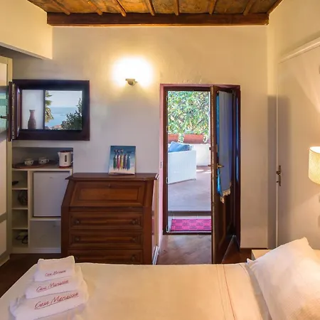 Sleeps 5 With Pool And Wifi *