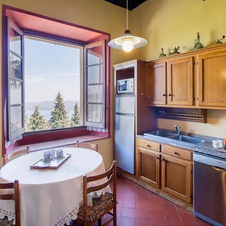 Sleeps 5 With Pool And Wifi