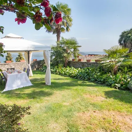 Sleeps 5 With Pool And Wifi Massino Visconti