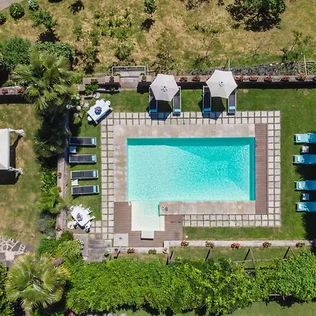 Sleeps 5 With Pool And Wifi Appartamento *