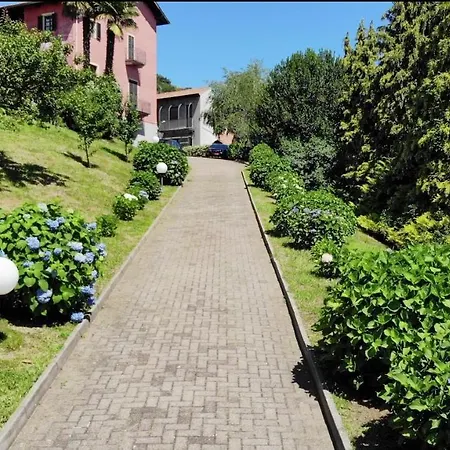 Sleeps 5 With Pool And Wifi * Massino Visconti